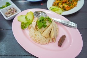 Boiled chicken Rice 103