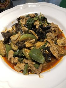 Stir-fried Pork Red Curry