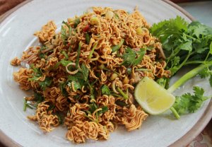 Instant noodles crispy spicy salad