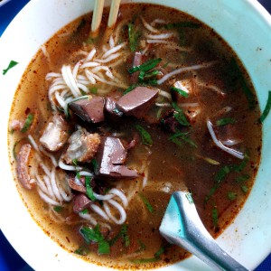 Harn Mae Ting Noodle Soup