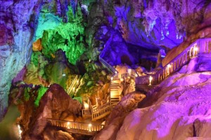 Tham Nang Aen Cave