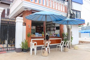 ນໍ້າປັ່ນທາງໂຄ້ງຫຼັງມສວຽງຈັນ