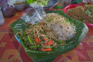 ຮ້ານປ້າແກ້ວຂາຍໝ້ຽງ