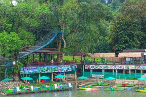 Neverland Restaurant (blue bridge)